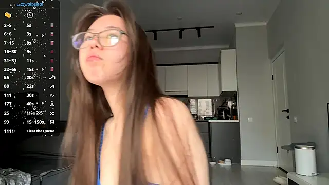 Wow Akemi online show from September 2025 08:15:01 AM