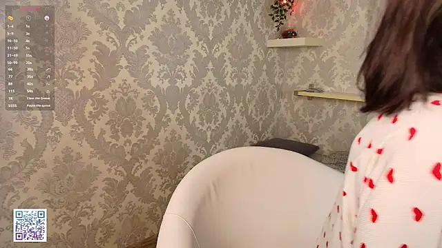 Fire katie online show from October 2025 08:16:02 PM