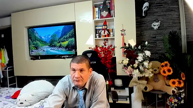 SpartacusDaddy48 online show from May 2026 12:29:02 AM