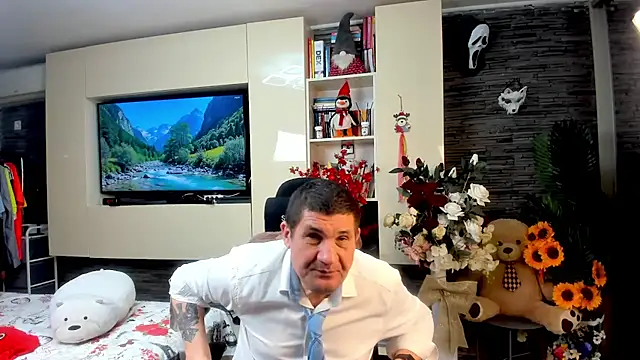 SpartacusDaddy48 online show from May 2026 05:26:01 AM