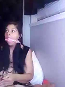 sweetnjuicyyy online show from November 2025 06:35:01 AM