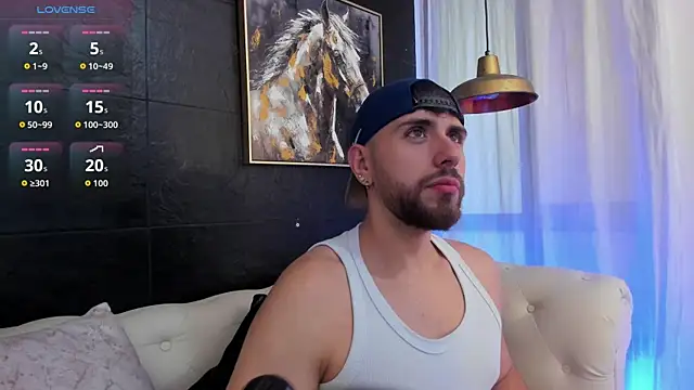 Maximo Wolff online show from October 2025 08:20:02 PM