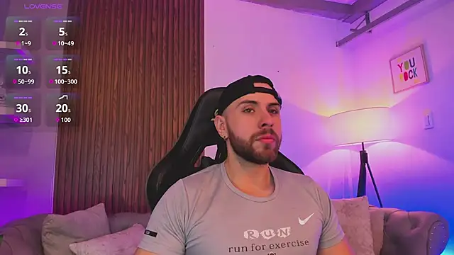 Maximo Wolff online show from February 2026 07:51:02 PM