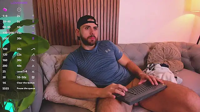 Maximo Wolff online show from April 2026 10:07:02 PM