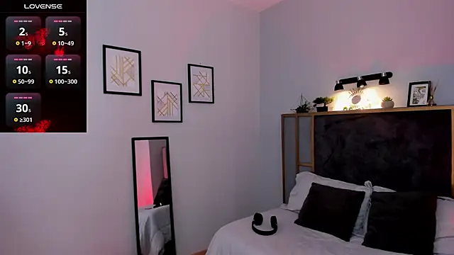 Azurra amatto2 online show from April 2026 08:31:01 PM