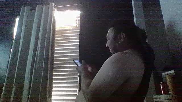 Snapshot of raredick chatting on May 2026 01:36:01 AM raredick online show from May 2026 01:36:01 AM