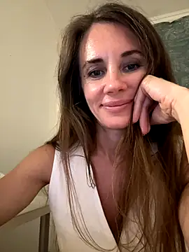 LucieMack online show from September 2025 09:15:01 PM