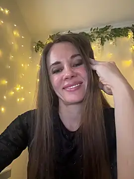 LucieMack online show from March 2026 07:42:01 PM