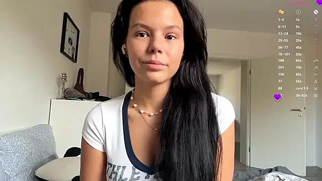 MaydaCornwall online show from November 2025 09:09:01 AM