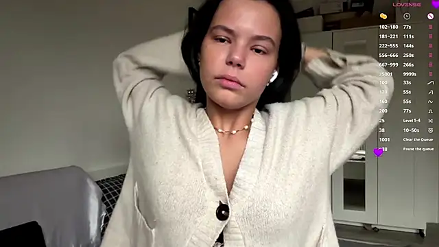 MaydaCornwall online show from December 2025 07:59:01 AM