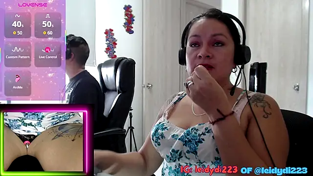 leidydi223 online show from September 2025 03:13:01 PM