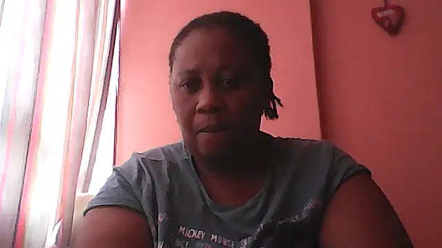 HUGEASSXXXXX online show from October 2025 05:48:01 AM