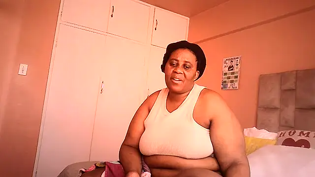 HUGEASSXXXXX online show from July 2026 08:29:02 AM