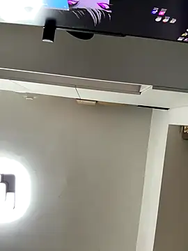 jiajia L online show from October 2025 12:50:02 PM