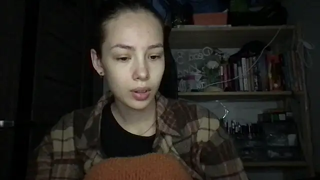 Yuna5343 online show from October 2025 09:59:02 PM