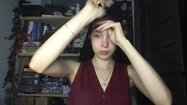 Yuna5343 online show from April 2026 07:40:01 PM