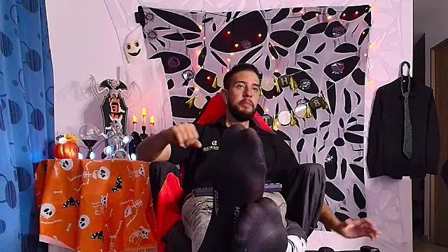 Snapshot of DaveSoldier chatting on October 2025 05:09:02 AM DaveSoldier online show from October 2025 05:09:02 AM