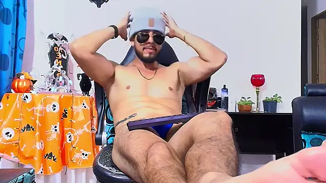 Snapshot of DaveSoldier chatting on November 2025 08:12:01 AM DaveSoldier online show from November 2025 08:12:01 AM