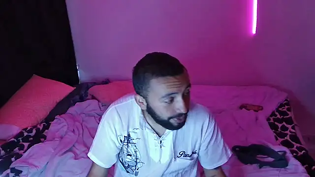 Snapshot of annaandgray chatting on September 2025 02:52:02 PM annaandgray online show from September 2025 02:52:02 PM