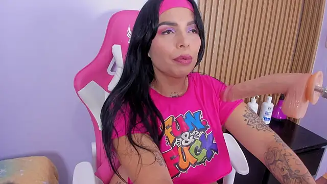 miathonson769 online show from July 2026 09:28:02 PM