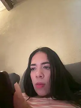 Snapshot of marti_hot chatting on June 2026 12:58:02 PM marti hot online show from June 2026 12:58:02 PM