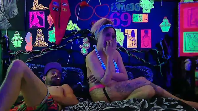 Splash Queen420 online show from April 2026 12:48:02 PM