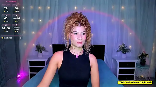 Evolet Bee online show from April 2026 01:49:02 PM