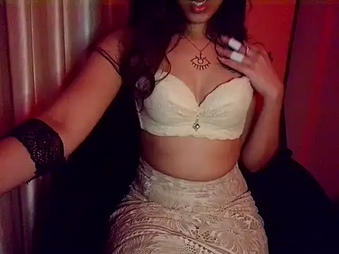 Snapshot of redruby_xoxo chatting on November 2025 07:36:01 PM redruby xoxo online show from November 2025 07:36:01 PM