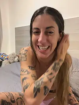 Snapshot of ferchule7 chatting on March 2026 02:04:01 AM ferchule7 online show from March 2026 02:04:01 AM