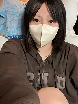 Snapshot of kabikabi_makaron chatting on May 2026 04:14:02 PM kabikabi makaron online show from May 2026 04:14:02 PM
