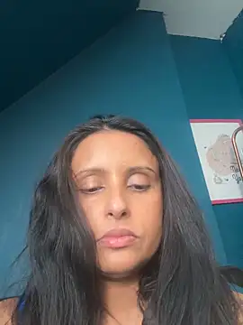 Angelaarayexx online show from April 2026 11:34:01 AM