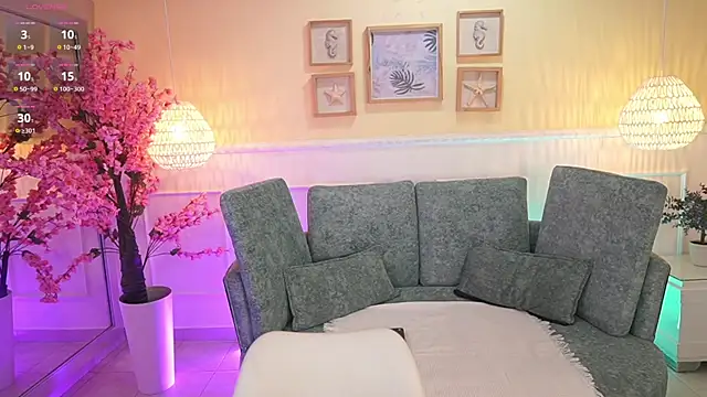 LoonaNyx online show from November 2025 11:32:01 AM