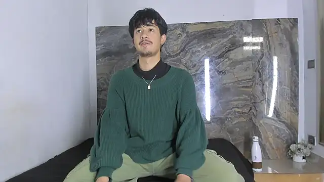 DimitriDeluxe online show from October 2025 12:48:02 PM