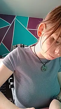 LadyFreyna online show from April 2026 04:56:02 PM