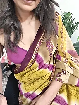 Shalu G online show from November 2025 07:06:02 AM