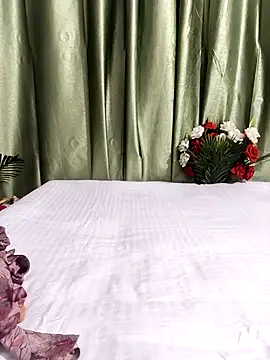 Shalu G online show from April 2026 08:42:01 AM