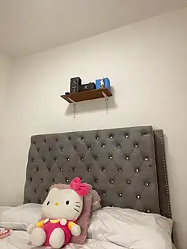 Just Isaa online show from March 2026 09:52:01 PM