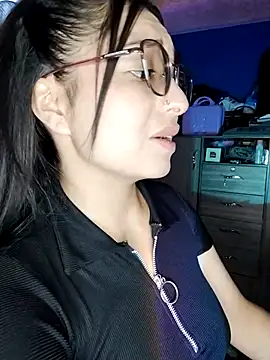 Snapshot of Mia___15 chatting on September 2025 08:19:01 PM Mia   15 online show from September 2025 08:19:01 PM