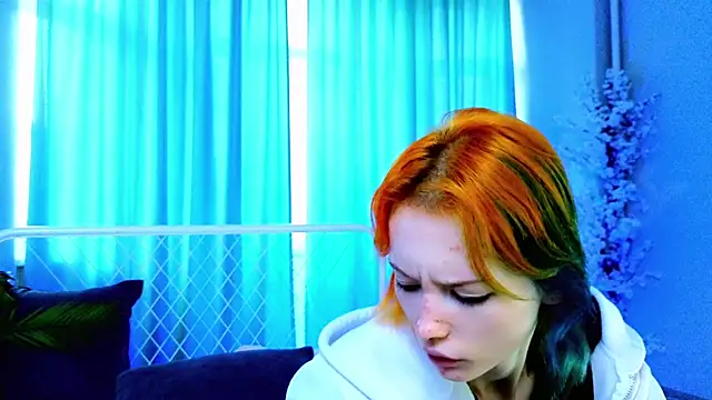 Kiara Dream online show from July 2026 02:05:17 AM