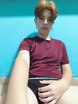 ethan manovan online show from July 2026 10:12:01 PM