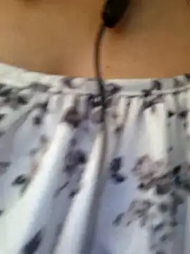 Snapshot of Queen_Nora chatting on June 2026 05:31:02 AM Queen Nora online show from June 2026 05:31:02 AM
