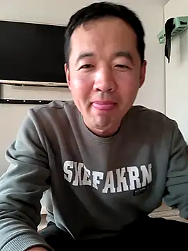 huanhuanaaaaa online show from November 2025 06:25:02 AM