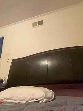 ThickDic28 online show from April 2026 04:12:01 PM