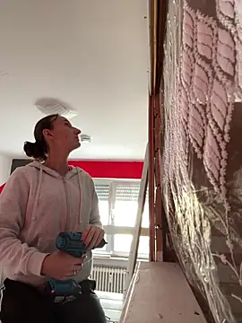 Emilia Mausi online show from March 2026 12:34:01 PM