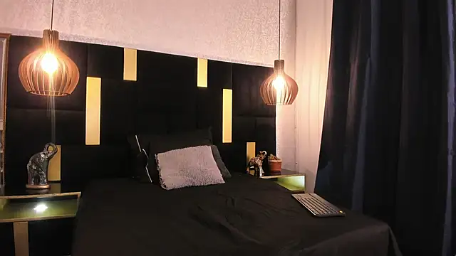 Lucio  Fox online show from April 2026 11:48:01 AM