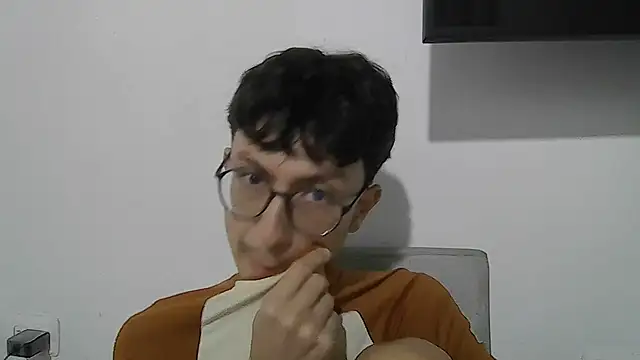 Kevintdx online show from November 2025 03:06:02 AM