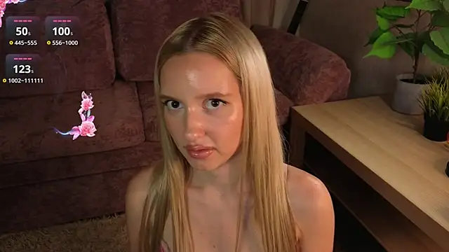 Snapshot of PickmeBabby chatting on September 2025 03:59:02 PM PickmeBabby online show from September 2025 03:59:02 PM