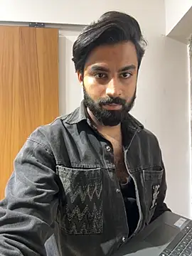 hottestboy03 online show from November 2025 05:42:02 AM