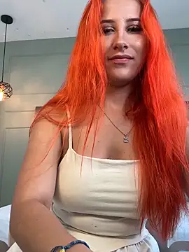 Snapshot of saray_marquez chatting on May 2026 01:05:02 PM saray marquez online show from May 2026 01:05:02 PM