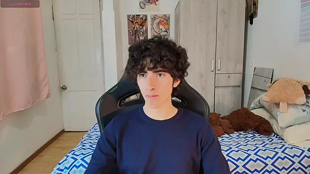 Nude Boy18 online show from April 2026 03:29:01 AM